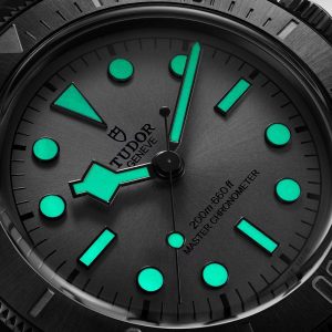 TUDOR Black Bay Ceramic 41mm cadran luminova