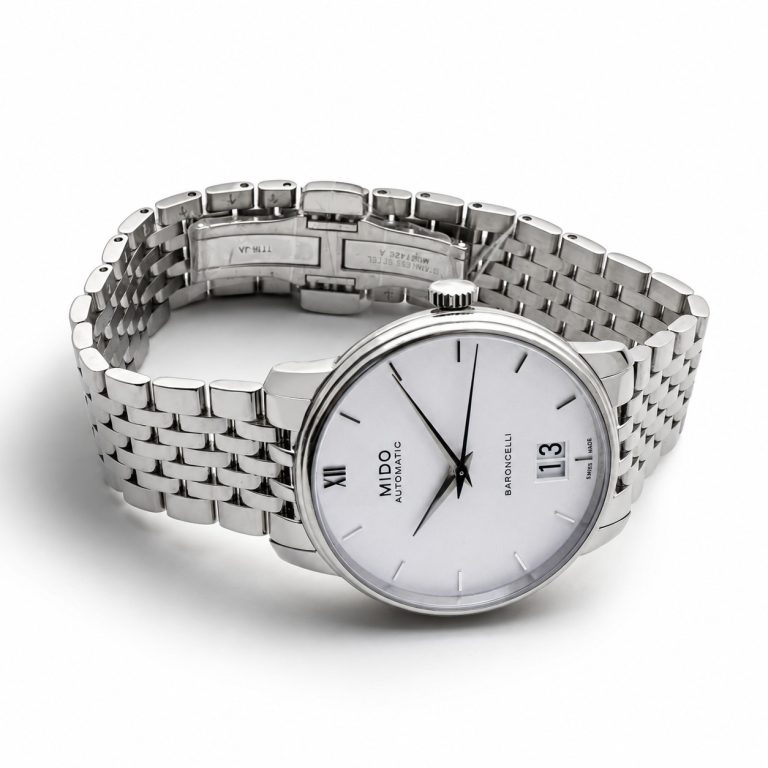 Mido Baroncelli Big Date cu cadran alb, brățară din oțel și afișaj mare al datei